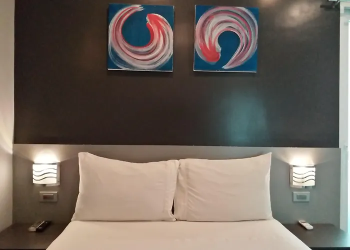 Li Nakpil Manila