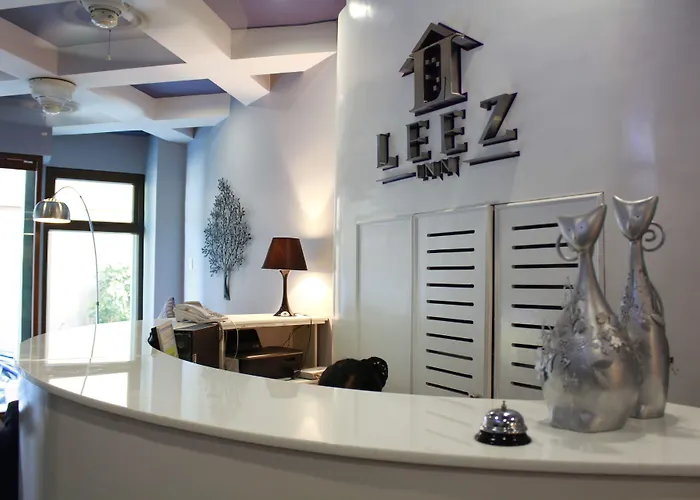 Li Nakpil Inn 3*