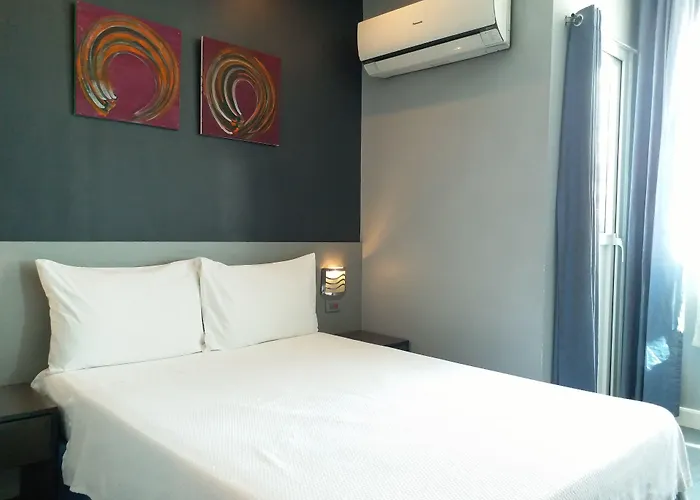 Inn Li Nakpil