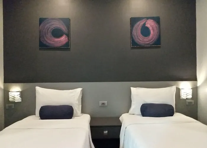 Inn Li Nakpil Manila