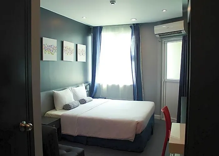 Inn Li Nakpil Manila
