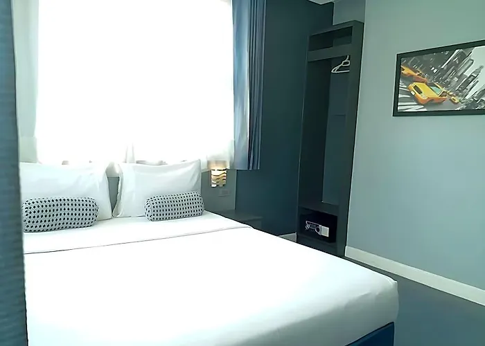 Inn Li Nakpil