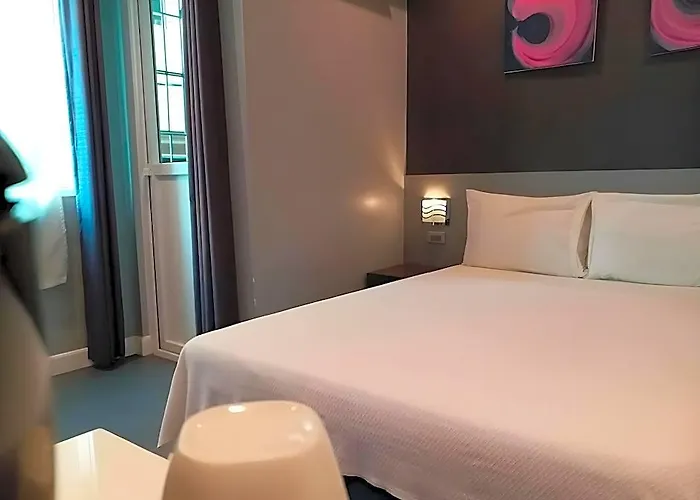 Li Nakpil Manila