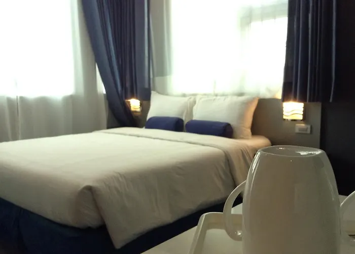Inn Li Nakpil Manila