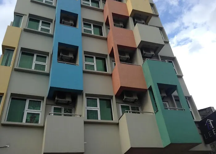 Li Nakpil 3* Manila